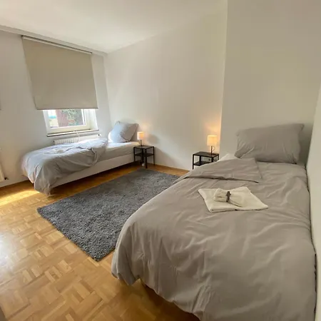 Apartamento 6 Bed Flat In Mönchengladbach