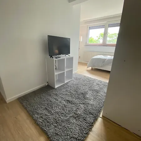 Apartamento 6 Bed Flat In Mönchengladbach